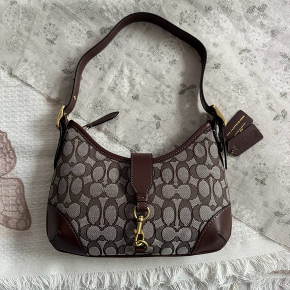 Coach Handbags - Coach Originale Hasptonasignature Jacquard Hobo Bag